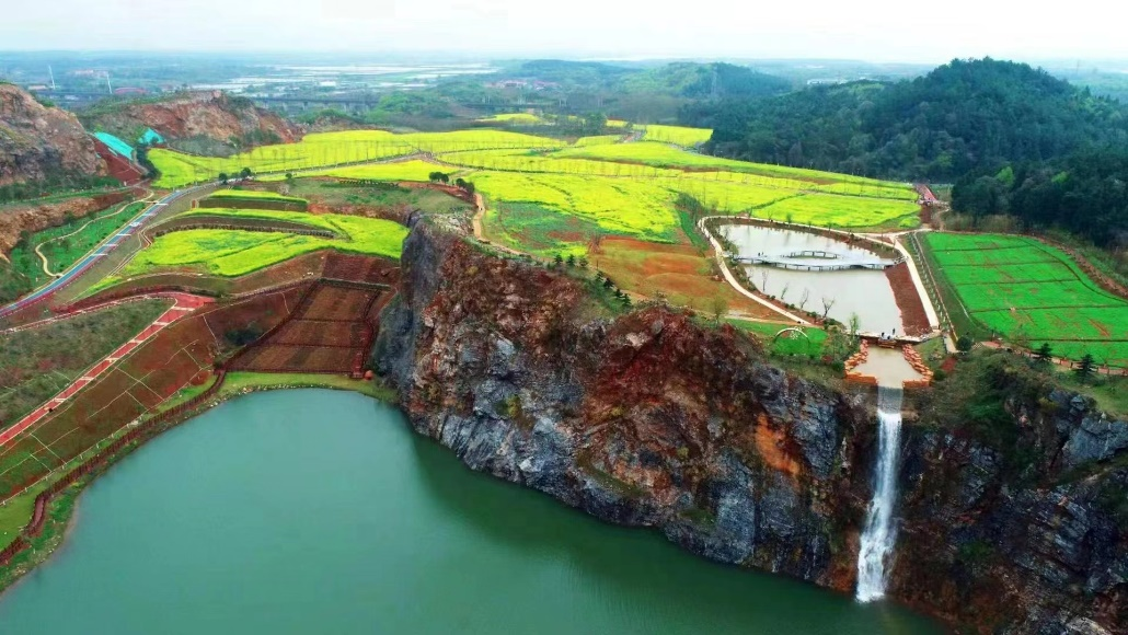 我校中國地質(zhì)大學（武漢）獲產(chǎn)學研合作創(chuàng)新成果優(yōu)秀獎-地大熱能